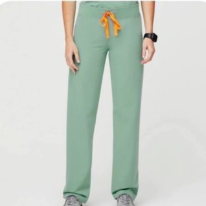 Figs Livingston pants XXSP in Jade